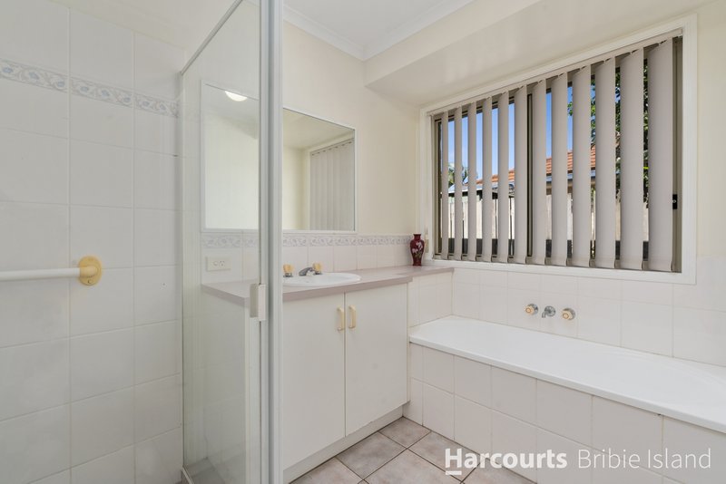 Photo - 122 Avon Avenue, Banksia Beach QLD 4507 - Image 16