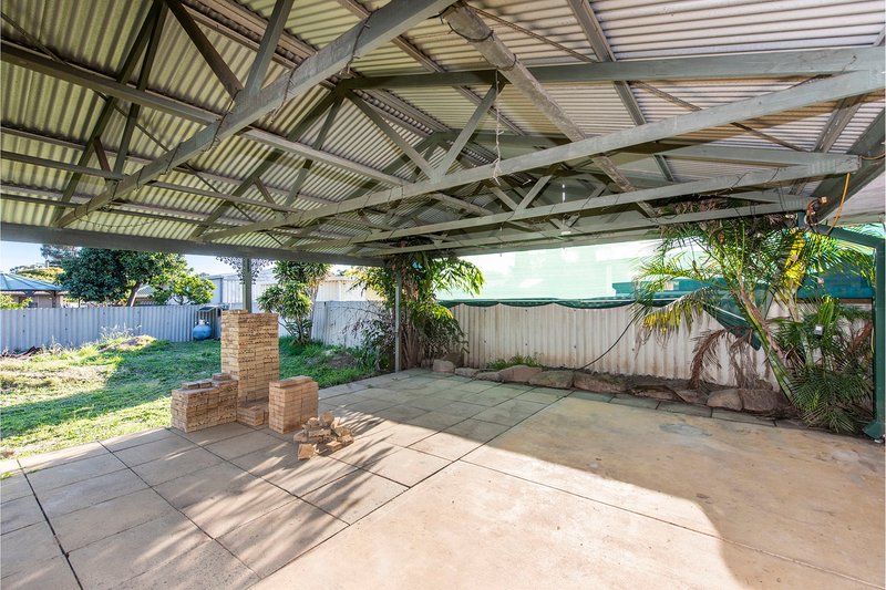 Photo - 122 Berkshire Road, Forrestfield WA 6058 - Image 19