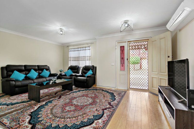 Photo - 12/2 Blend Place, Woodcroft NSW 2767 - Image 4