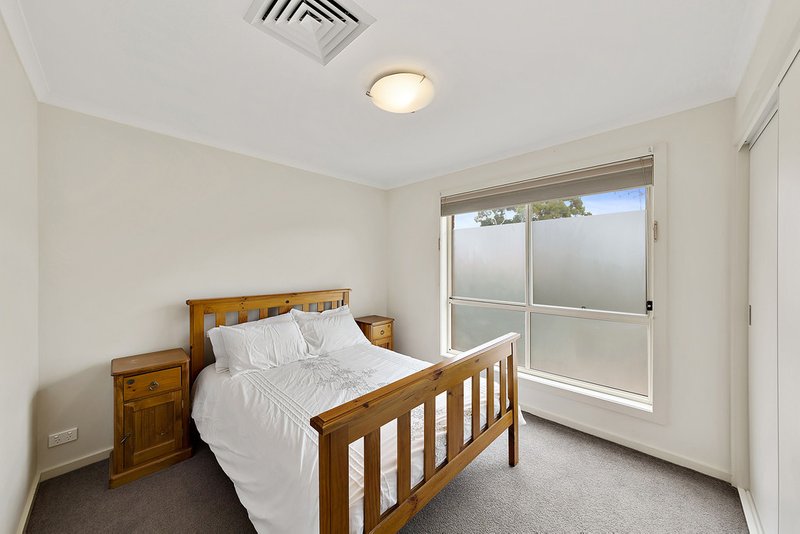 Photo - 1/22 Broughton Place, Queanbeyan NSW 2620 - Image 13