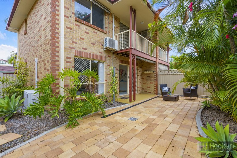 Photo - 12/2 Brown Street, Labrador QLD 4215 - Image 13