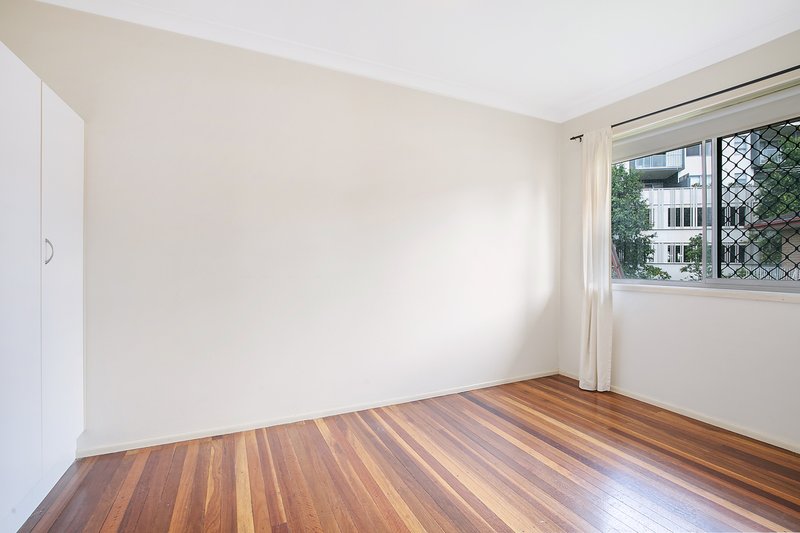 Photo - 1/22 Bruce Street, Chermside QLD 4032 - Image 7