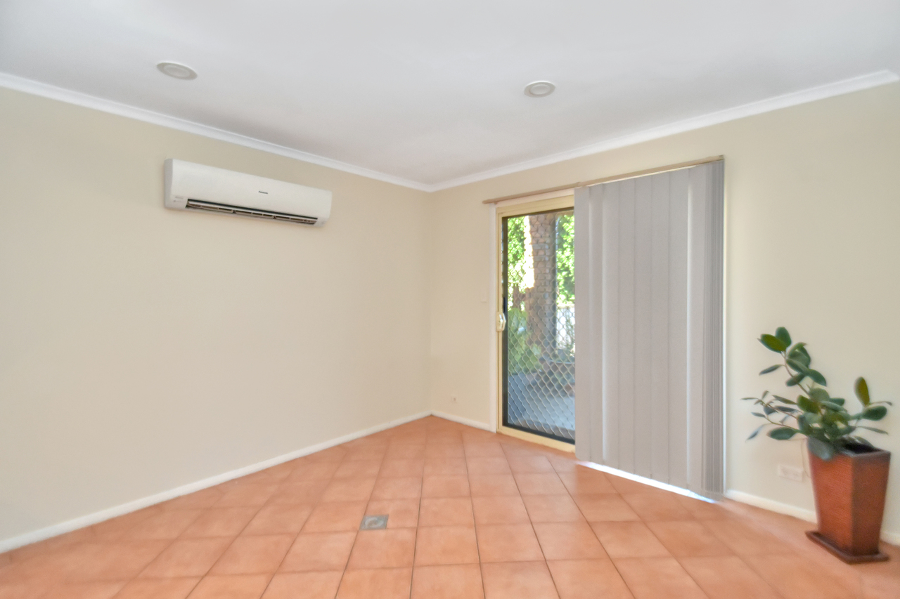 122 Buck Street, Broken Hill NSW 2880 - Image 2
