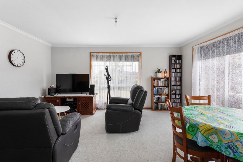 Photo - 1/22 Camira Street, Newnham TAS 7248 - Image 5