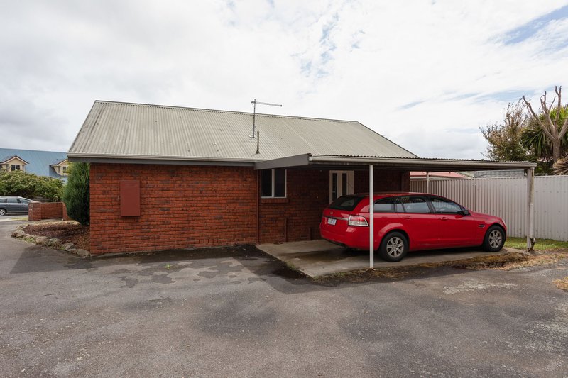 Photo - 1/22 Camira Street, Newnham TAS 7248 - Image 13