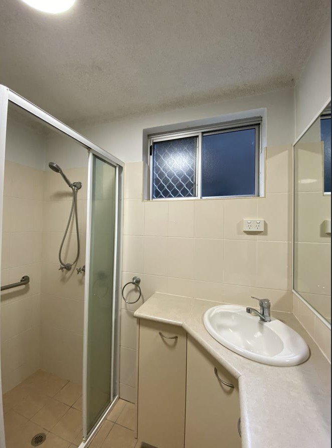 Photo - 1/22 Charlotte Street, Wynnum QLD 4178 - Image 6