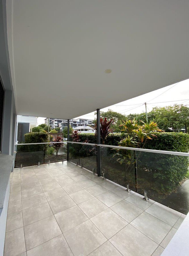 Photo - 1/22 Charlotte Street, Wynnum QLD 4178 - Image 10