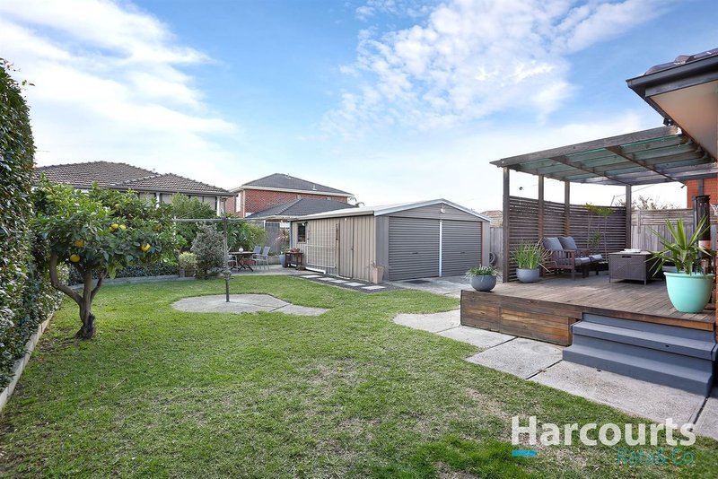 Photo - 122 Curtin Avenue, Lalor VIC 3075 - Image 16