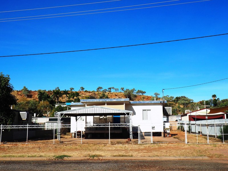 122 East Street, Mount Isa QLD 4825