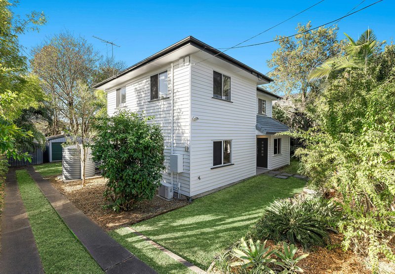 Photo - 122 Erica Street, Cannon Hill QLD 4170 - Image 9