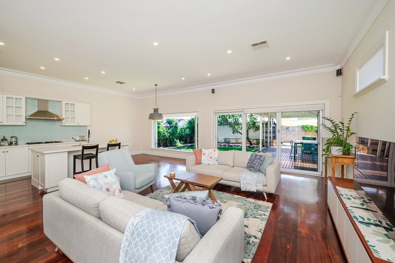 Photo - 122 Flinders Street, Mount Hawthorn WA 6016 - Image 12