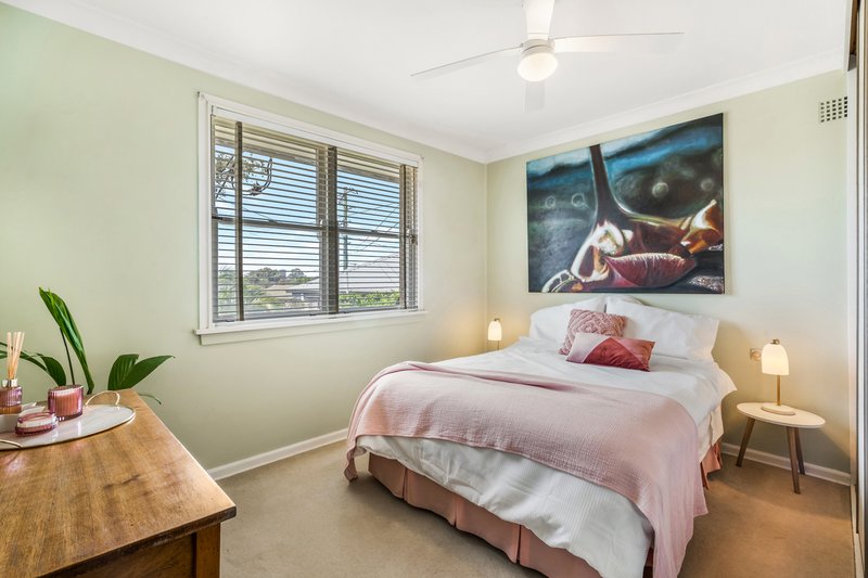 Photo - 122 Gabo Crescent, Sadleir NSW 2168 - Image 11