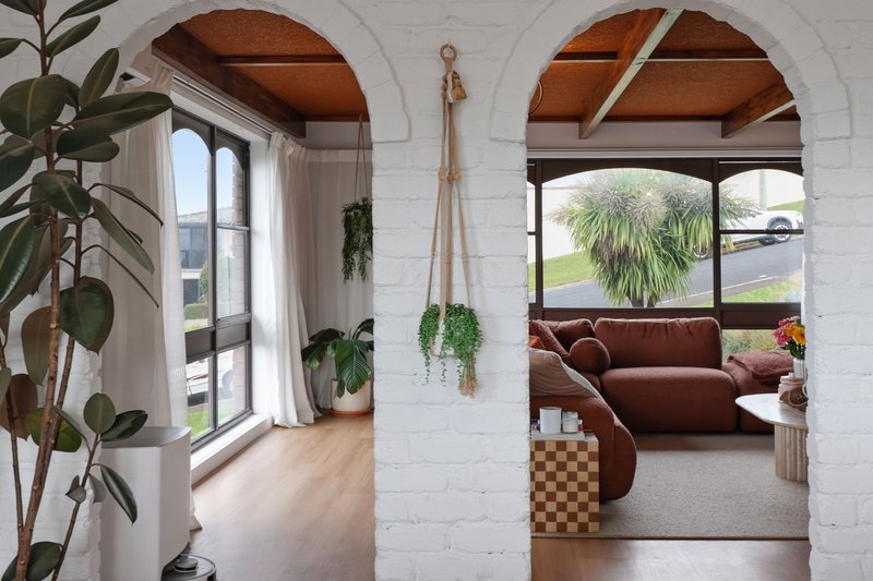 Photo - 122 George Street, Devonport TAS 7310 - Image 4