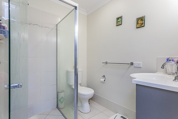 Photo - 1/22 Grandview Parade, Griffin QLD 4503 - Image 4