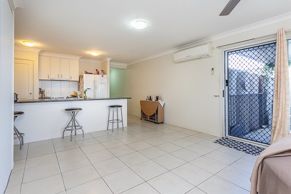 Photo - 1/22 Grandview Parade, Griffin QLD 4503 - Image 7
