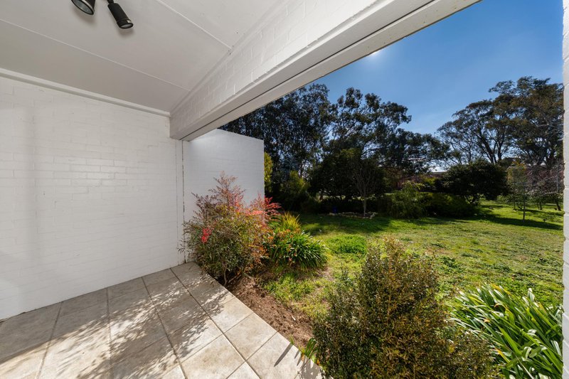 Photo - 122 Grayson Street, Hackett ACT 2602 - Image 10