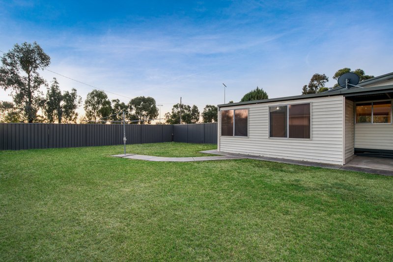 Photo - 122 Hawdon Court, Howlong NSW 2643 - Image 10