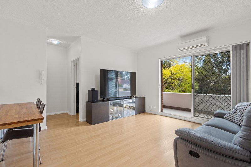 Photo - 1/22 High Street, Carlton NSW 2218 - Image 4