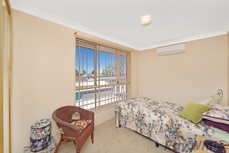 Photo - 1/22 Holmes Avenue, Toukley NSW 2263 - Image 9