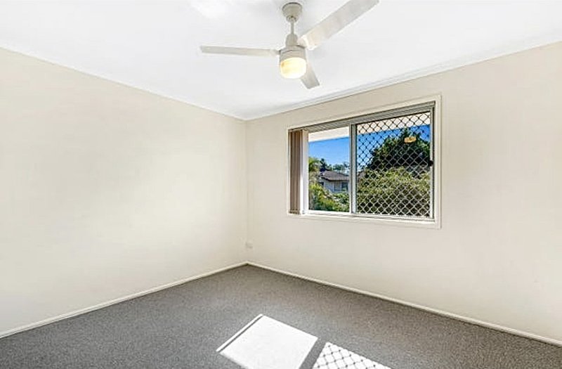 Photo - 122 Johnson Road, Hillcrest QLD 4118 - Image 9