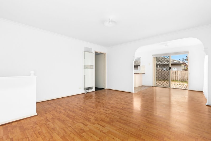 Photo - 1/22 Kantara Crescent, Lara VIC 3212 - Image 3