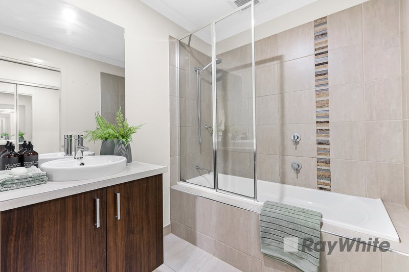 Photo - 122 Keneally Street, Dandenong VIC 3175 - Image 12