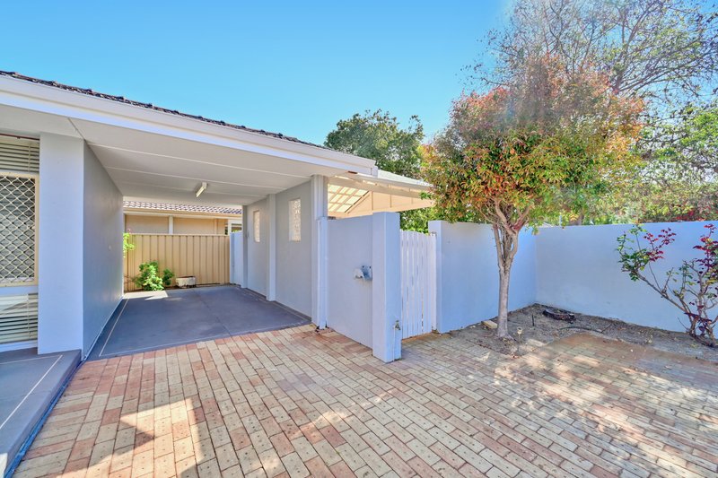 Photo - 1/22 Kensington Avenue, Dianella WA 6059 - Image 2