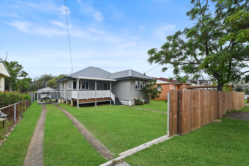 Photo - 122 Lascelles Street, Brighton QLD 4017 - Image 2