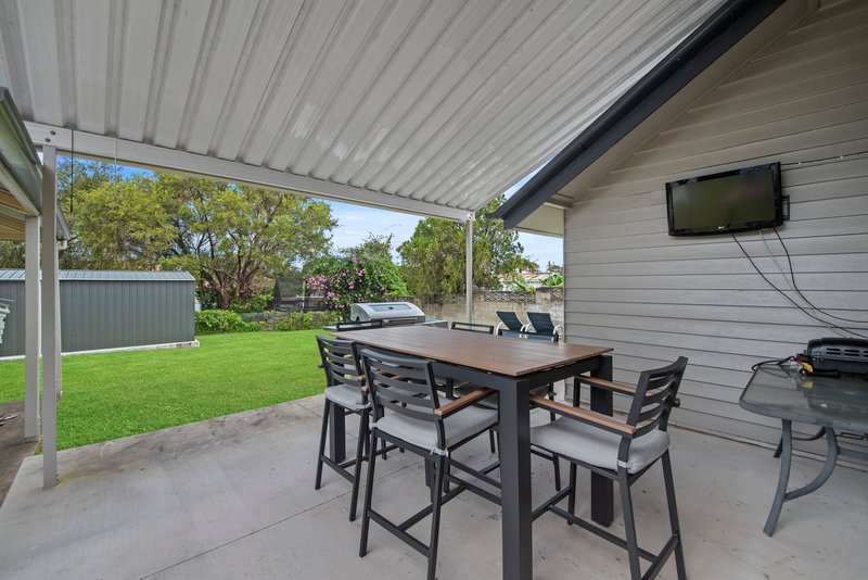 Photo - 122 Lascelles Street, Brighton QLD 4017 - Image 11