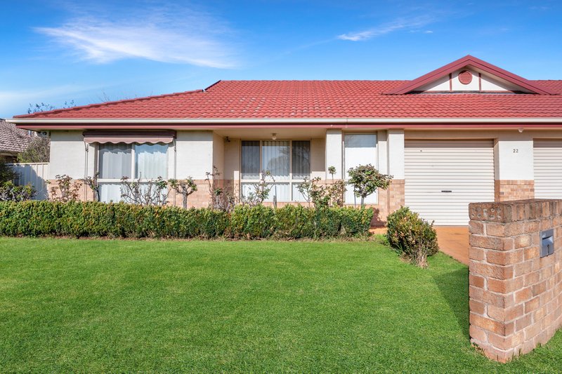 1/22 Little Road, Griffith NSW 2680