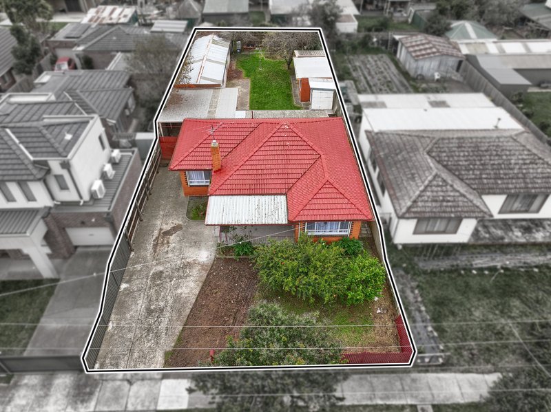 Photo - 122 Messmate Street, Lalor VIC 3075 - Image 3