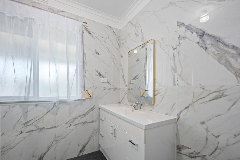 Photo - 122 Messmate Street, Lalor VIC 3075 - Image 12