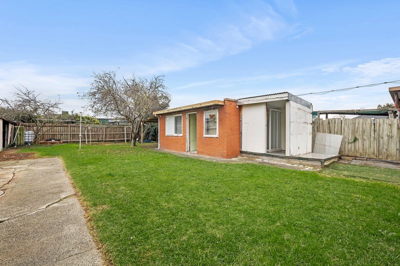 Photo - 122 Messmate Street, Lalor VIC 3075 - Image 18