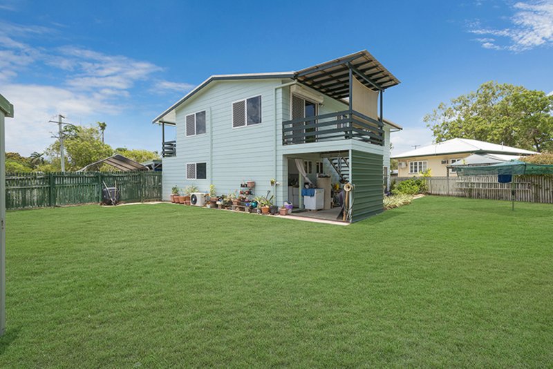 Photo - 122 Miles Avenue, Kelso QLD 4815 - Image 8