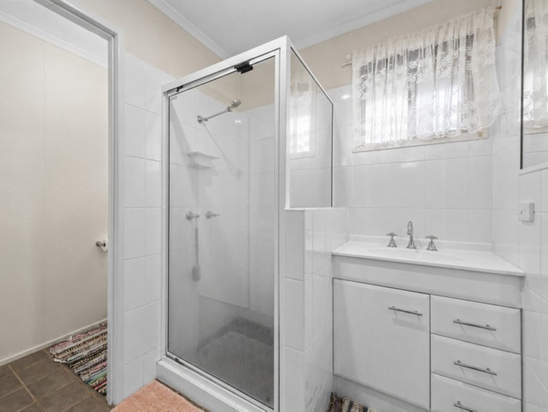 Photo - 1/22 Noack Street, Harristown QLD 4350 - Image 5