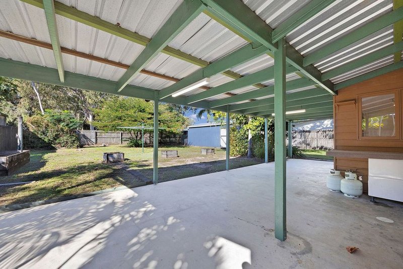 Photo - 122 Shoal Point Road, Bucasia QLD 4750 - Image 3