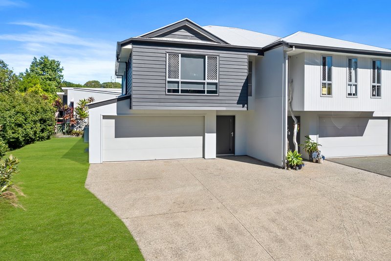 Photo - 1/22 Silver Wattle Grove, Peregian Springs QLD 4573 - Image 1