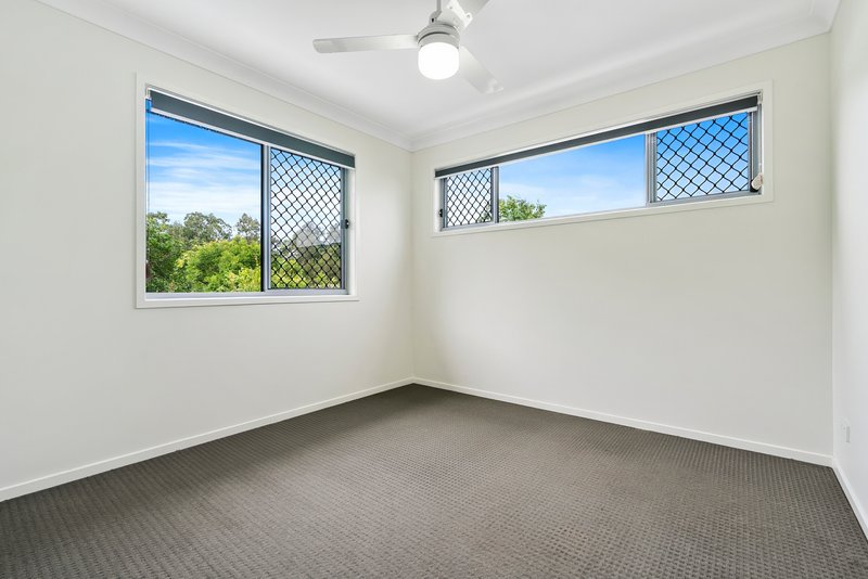 Photo - 1/22 Silver Wattle Grove, Peregian Springs QLD 4573 - Image 14
