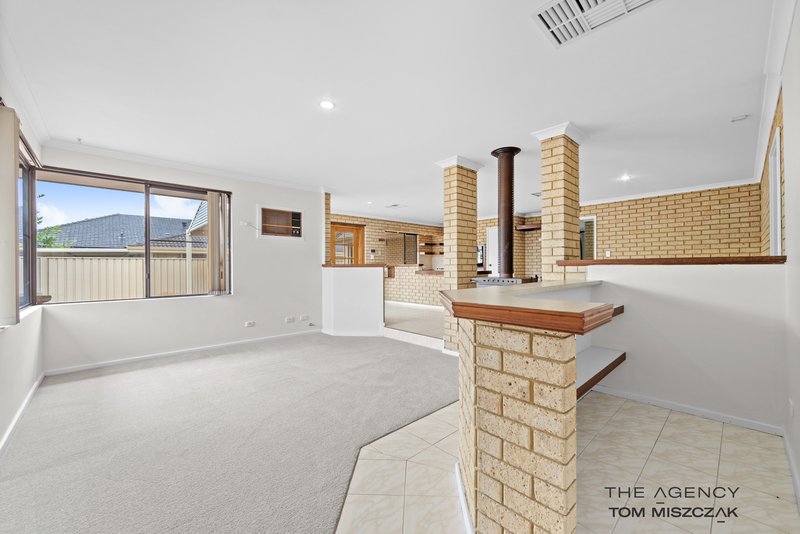 Photo - 122 Station Street, East Cannington WA 6107 - Image 16