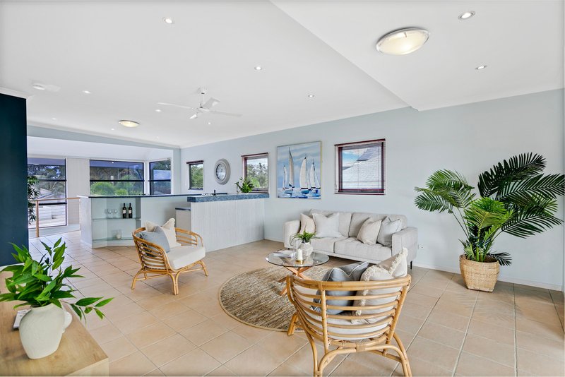 Photo - 122 Tepequar Drive, Maroochydore QLD 4558 - Image 24