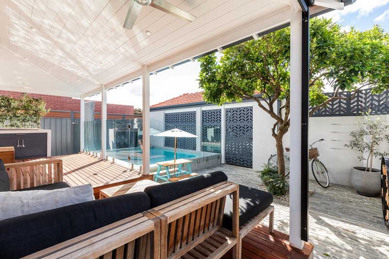 Photo - 122 Third Avenue, Mount Lawley WA 6050 - Image 11