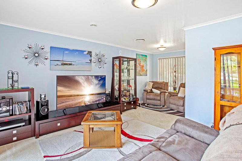 Photo - 122 Thomas Mitchell Road, Killarney Vale NSW 2261 - Image 3