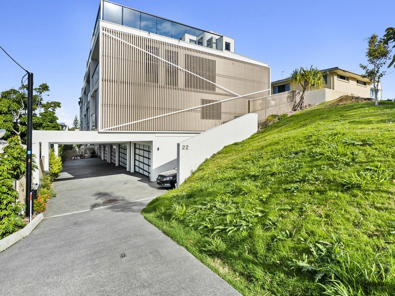 Photo - 1/22 Wagawn Street, Tugun QLD 4224 - Image 11