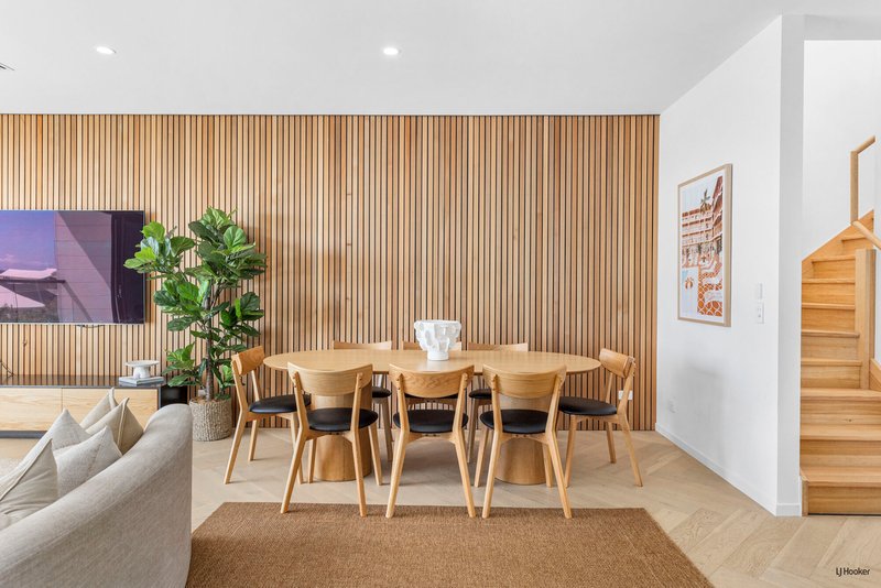 Photo - 1/22 Wagawn Street, Tugun QLD 4224 - Image 10