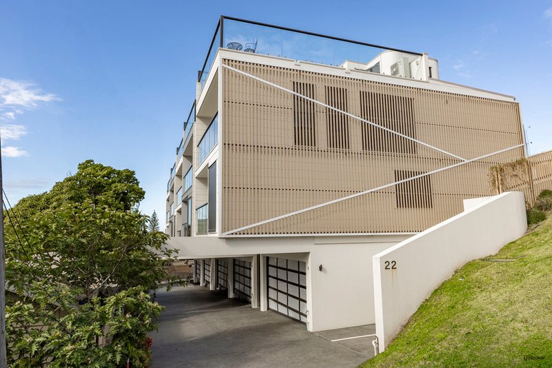 Photo - 1/22 Wagawn Street, Tugun QLD 4224 - Image 14