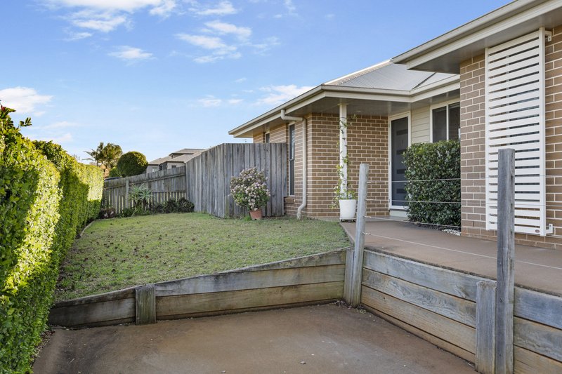 Photo - 1/22 Wigan Avenue, Highfields QLD 4352 - Image 13
