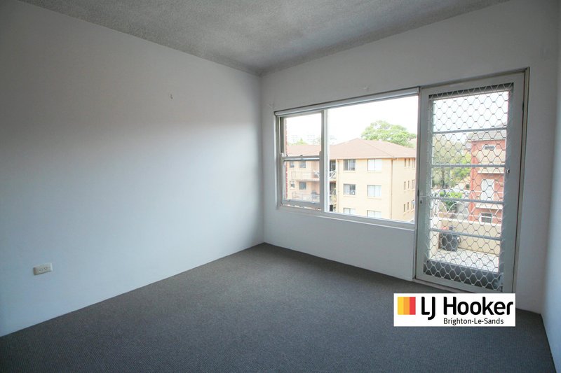 Photo - 12/20-22 Crawford Road, Brighton-Le-Sands NSW 2216 - Image 4