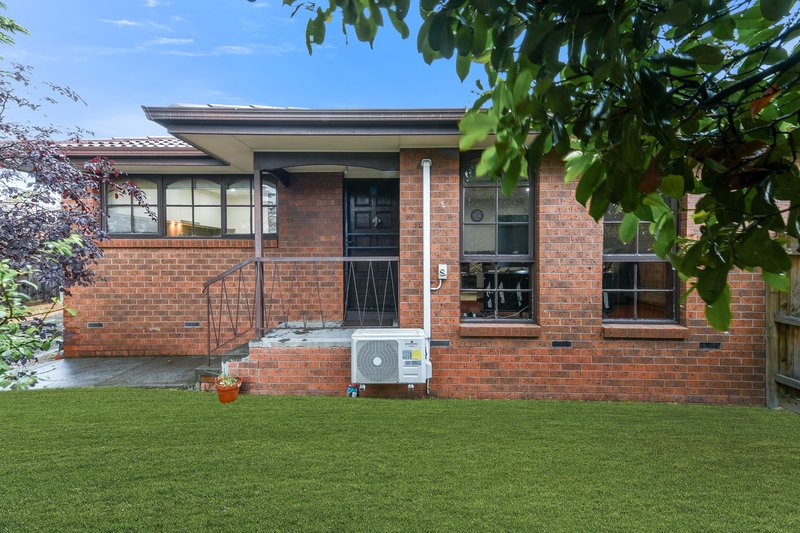 Photo - 1/220-222 Warrigal Road, Oakleigh South VIC 3167 - Image 9