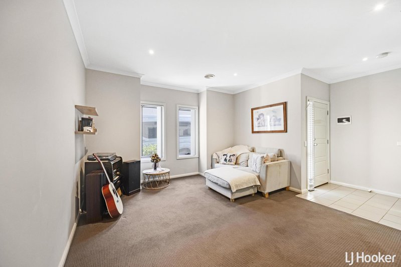 Photo - 12/20-24 Palmerston Street, Melton VIC 3337 - Image 3