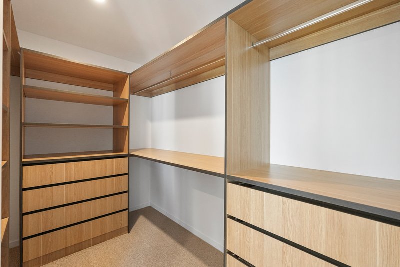 Photo - 12202/11 Cronin Avenue, Main Beach QLD 4217 - Image 14